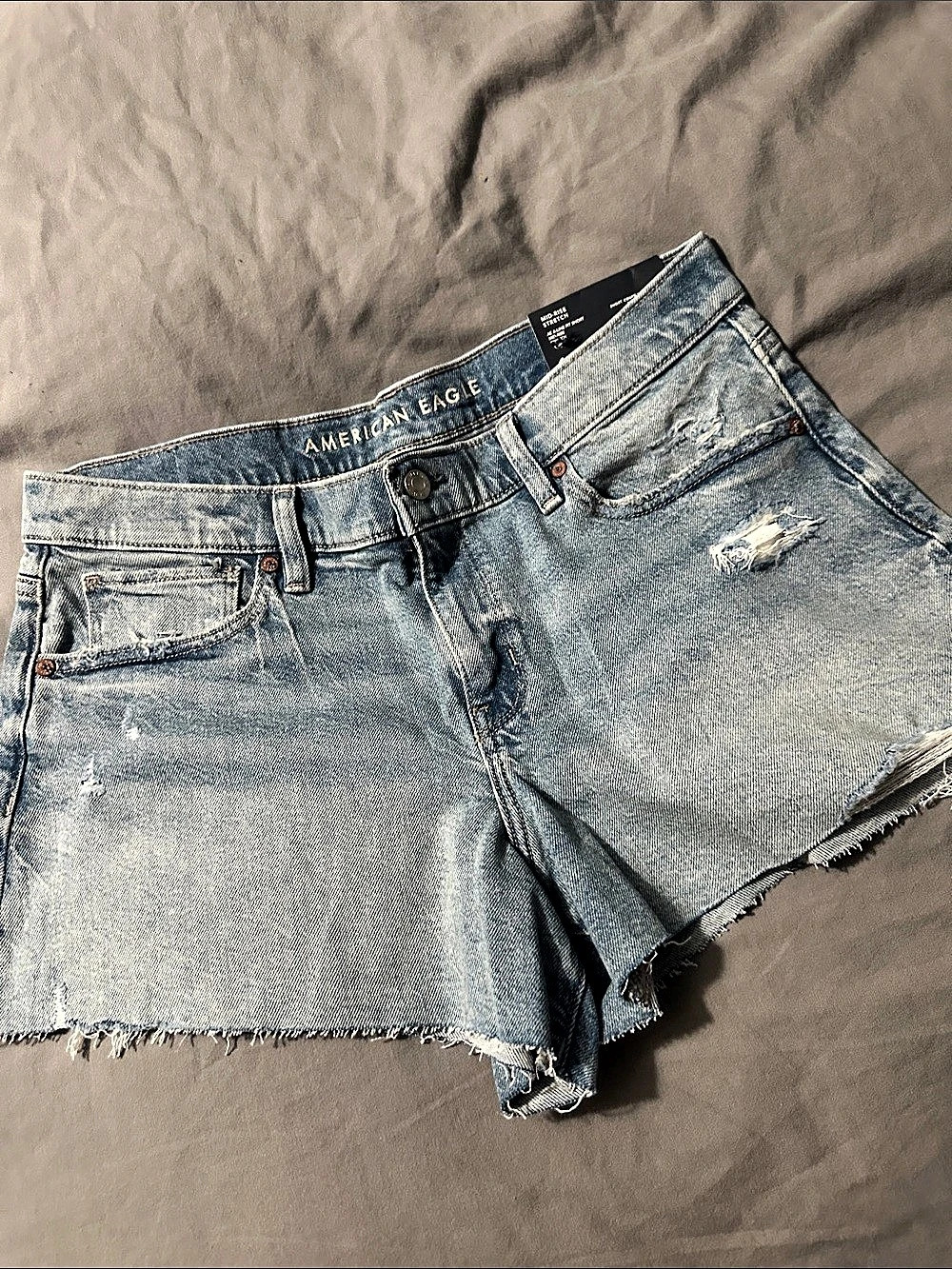 American Eagle AE A-Line Fit Short Mid-Rise Jean Shorts Size 10 NWT